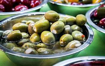 green olive vs jalapeno