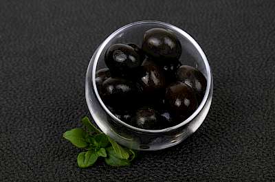 Black olives - calories, kcal