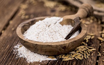 coconut flour vs oat flour