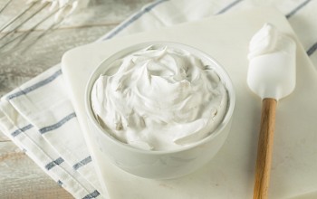 Whipped cream - calories, nutrition, weight