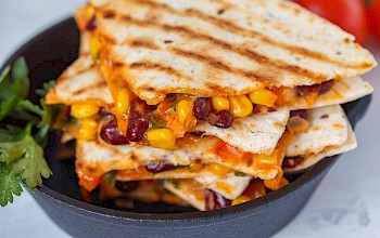 Quesadilla with vegetables - calories, nutrition, weight