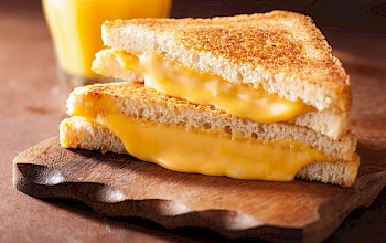 Grilled cheese sandwich - calories, nutrition, weight