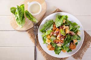 Chicken caesar salad - calories, kcal