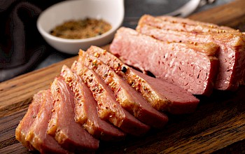Corned beef - calories, nutrition, weight