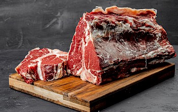 T-bone steak - calories, nutrition, weight