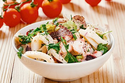 Seafood salad - calories, kcal