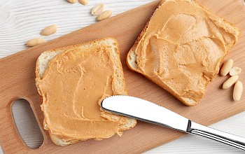 Peanut butter toast - calories, nutrition, weight