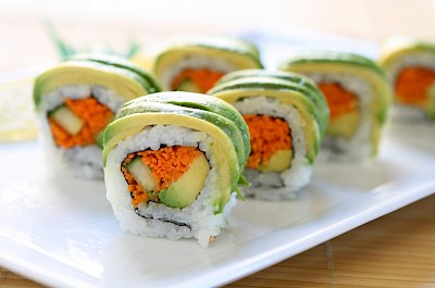 Dragon sushi roll - calories, kcal