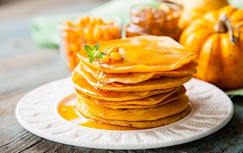 Cornmeal pancake - calories, nutrition, weight