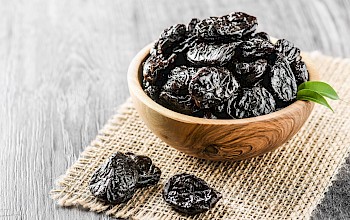 Dried prunes - calories, nutrition, weight