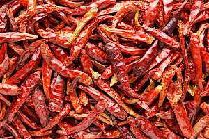 Dried chili peppers - calories, kcal