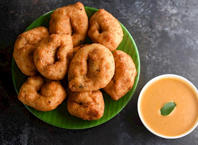 Fried dumpling (vada)