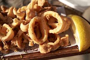 Fried calamari - calories, kcal
