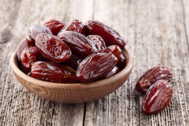 Dates Calories In 100g Or Ounce 3 Facts You Must Consider