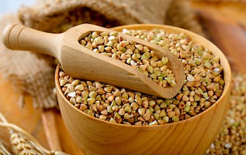 buckwheat vs chia seeds