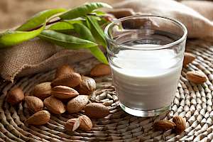Almond milk - calories, kcal, weight, nutrition