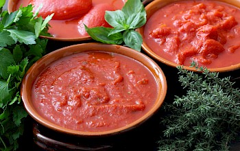 Tomato sauce - calories, nutrition, weight