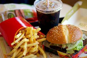 Hamburger McDonalds - calories, kcal, weight, nutrition